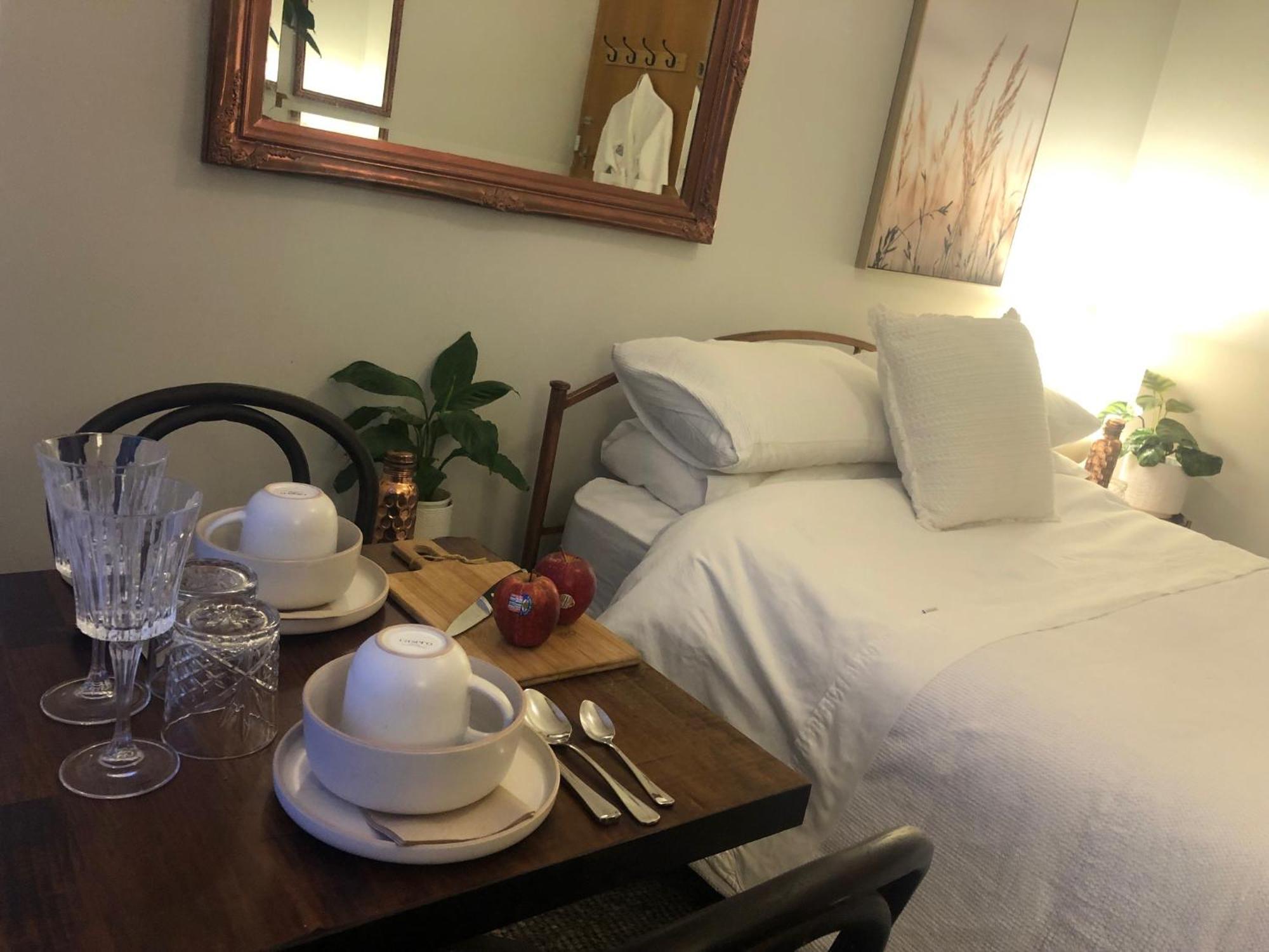 Lovely Budget Vegan Homestay لونسيستون المظهر الخارجي الصورة